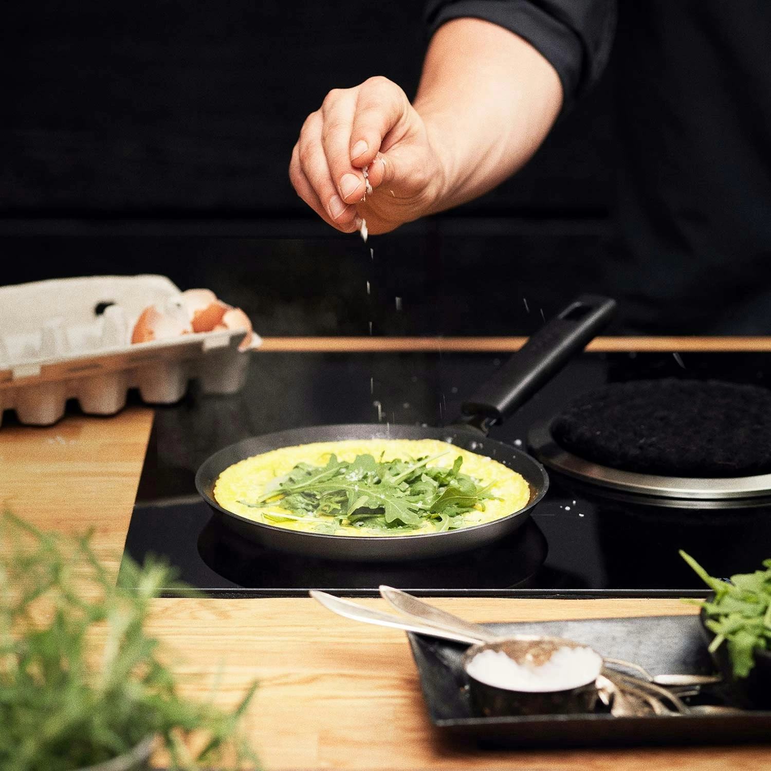 Fiskars Hard Face Omelette- & Und Pfannkuchen-Pfanne, 22 Cm – Bild 4