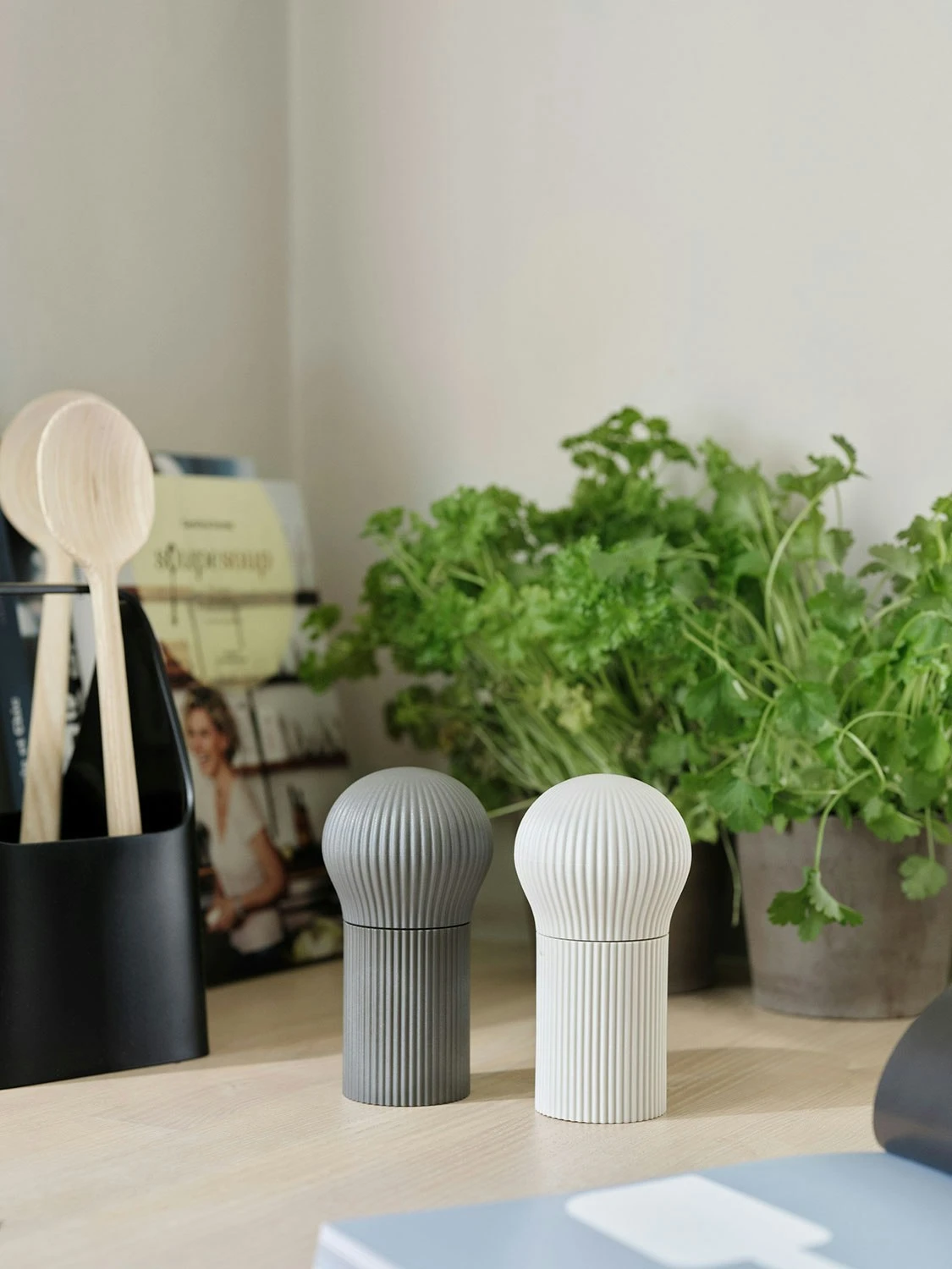 RIG TIG Cheffy Salzmühle / Pfeffermühle 12,5 Cm, Grau – Bild 3