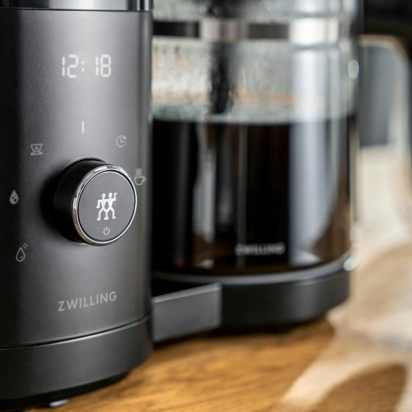 Zwilling Enfinigy Kaffeemaschine, Schwarz – Bild 2